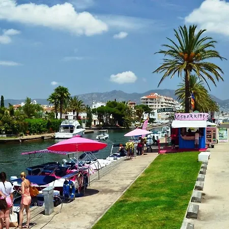Basic Confort Poblat Típic Apartamento Empuriabrava